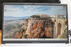 Ноутбук ASUS Vivobook (M1502YA-BQ580)